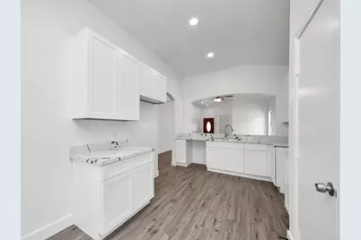 23714 N Newport Bend, Katy, TX 77494 - Photo 9