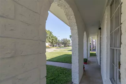 10314 Sageplum Drive, Houston, TX 77089 - Photo 5