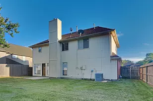 1103 Lochmoor Ln, Pearland, TX 77581 - Photo 17