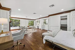 1727 Nantucket Dr, Houston, TX 77057 - Photo 13