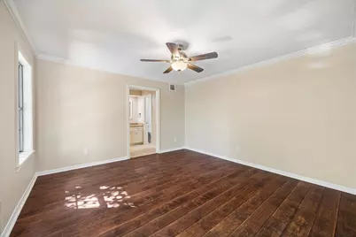 1727 Nantucket Drive, Houston, TX 77057 - Photo 15