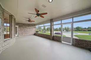3960 Pebble Brook Dr, League City, TX 77573 - Photo 9