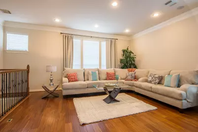 3002 Clearview Circle, Houston, TX 77025 - Photo 9