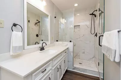 1002 Meadowlark Lane, Sugar Land, TX 77478 - Photo 17