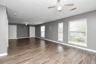 1002 Meadowlark Ln, Sugar Land, TX 77478 - Photo 23