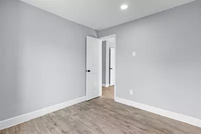 7508 Glass Street, Houston, TX 77016 - Photo 23