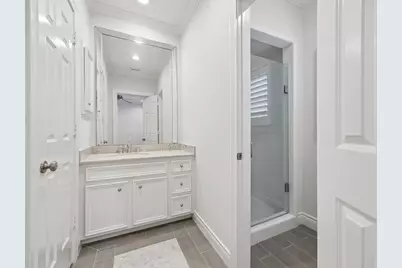 1904 Greenwich Place Drive, Houston, TX 77019 - Photo 5