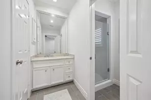 1904 Greenwich Pl Dr, Houston, TX 77019 - Photo 5