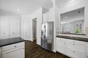 1904 Greenwich Pl Dr, Houston, TX 77019 - Photo 9