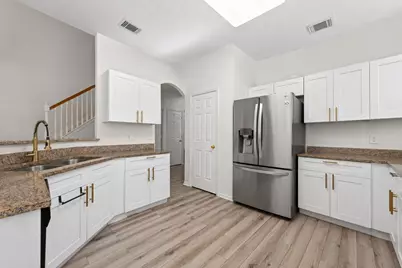 5707 Oakwell Station Court, Humble, TX 77346 - Photo 7