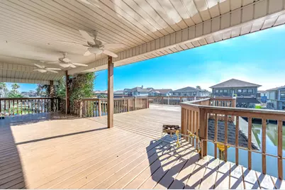 837 Marlin Street, Bayou Vista, TX 77563 - Photo 9