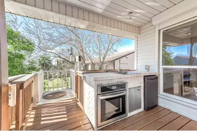 837 Marlin Street, Bayou Vista, TX 77563 - Photo 11