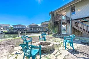 837 Marlin St, Bayou Vista, TX 77563 - Photo 13