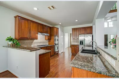 13610 Cypress Heath Ct, Cypress, TX 77429 - Photo 11