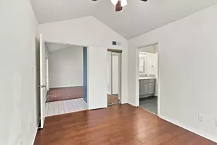 8055 Cambridge St, Houston, TX 77054 - Photo 15