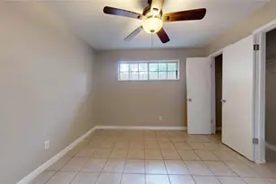 5017 Mallow St, Houston, TX 77033 - Photo 29