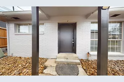5017 Mallow Street, Houston, TX 77033 - Photo 13