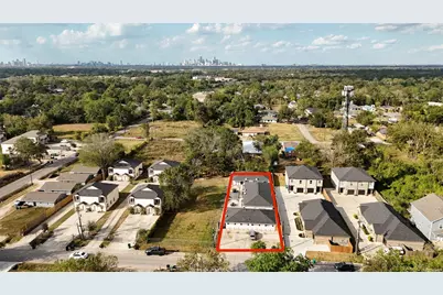 5017 Mallow Street, Houston, TX 77033 - Photo 5