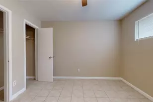 5017 Mallow St, Houston, TX 77033 - Photo 19