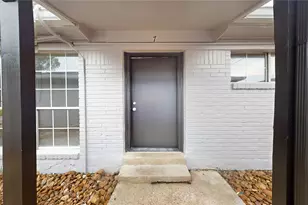 5017 Mallow St, Houston, TX 77033 - Photo 23