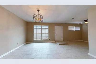 5017 Mallow Street, Houston, TX 77033 - Photo 15