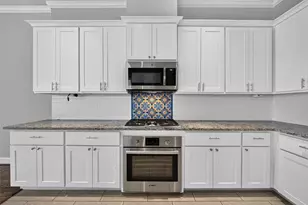 822 W 22nd St, Houston, TX 77008 - Photo 11