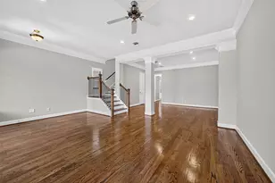 822 W 22nd St, Houston, TX 77008 - Photo 7