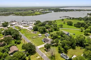 5709 David St, Dickinson, TX 77539 - Photo 43
