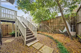 1426 Avenue M, Galveston, TX 77550 - Photo 21