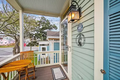 1426 Avenue M, Galveston, TX 77550 - Photo 3