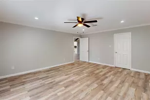 2206 Carriage Ln, La Marque, TX 77568 - Photo 19