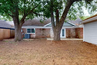 2206 Carriage Lane, La Marque, TX 77568 - Photo 29