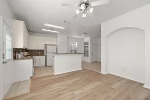 2911 Hackamore Hollow Ln, Houston, TX 77014 - Photo 15