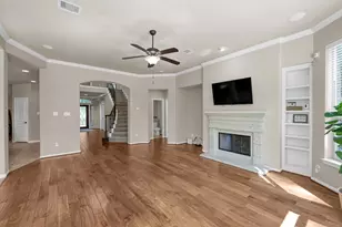 2458 S Bramlet Dr, Conroe, TX 77304 - Photo 11