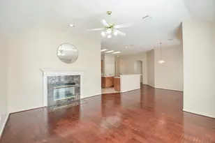 2019 Magnolia Crest Ln, Sugar Land, TX 77478 - Photo 15