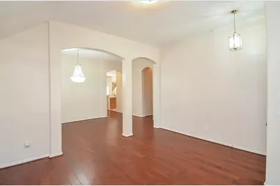 2019 Magnolia Crest Lane, Sugar Land, TX 77478 - Photo 3