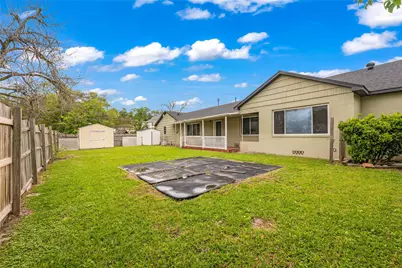 2527 Avenue G, Rosenberg, TX 77471 - Photo 31