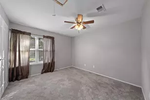 2147 Lone Rock Dr, Houston, TX 77339 - Photo 15