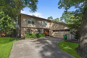 2147 Lone Rock Dr, Houston, TX 77339 - Photo 1