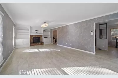 2147 Lone Rock Drive, Houston, TX 77339 - Photo 9