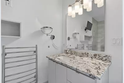 2518 Pease Street, Houston, TX 77003 - Photo 13