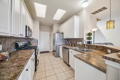 13102 Peppergate Lane, Houston, TX 77044 - Photo 5