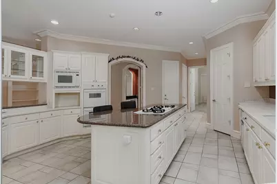 2 Wexford Court, Houston, TX 77024 - Photo 23