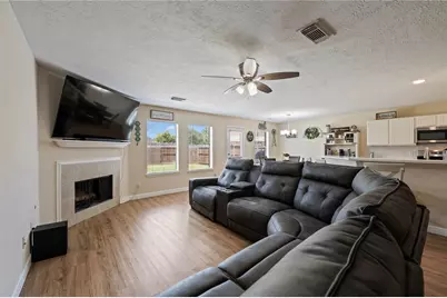 13601 Trail Meadow Lane, Rosharon, TX 77583 - Photo 15
