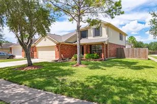 13601 Trail Meadow Ln, Rosharon, TX 77583 - Photo 3
