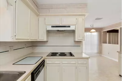 5607 Arncliffe Drive, Houston, TX 77088 - Photo 21