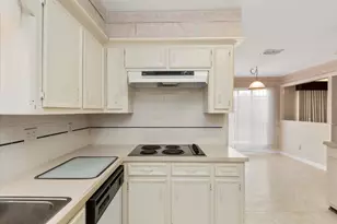 5607 Arncliffe Dr, Houston, TX 77088 - Photo 21