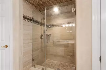 5607 Arncliffe Drive, Houston, TX 77088 - Photo 39