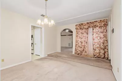 5607 Arncliffe Drive, Houston, TX 77088 - Photo 25