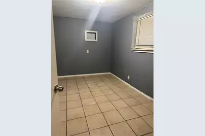 9312 Manchester Street, Houston, TX 77012 - Photo 11